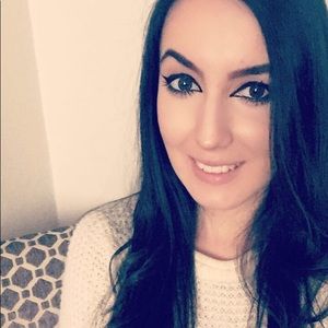 Meet your Posher, Heidi